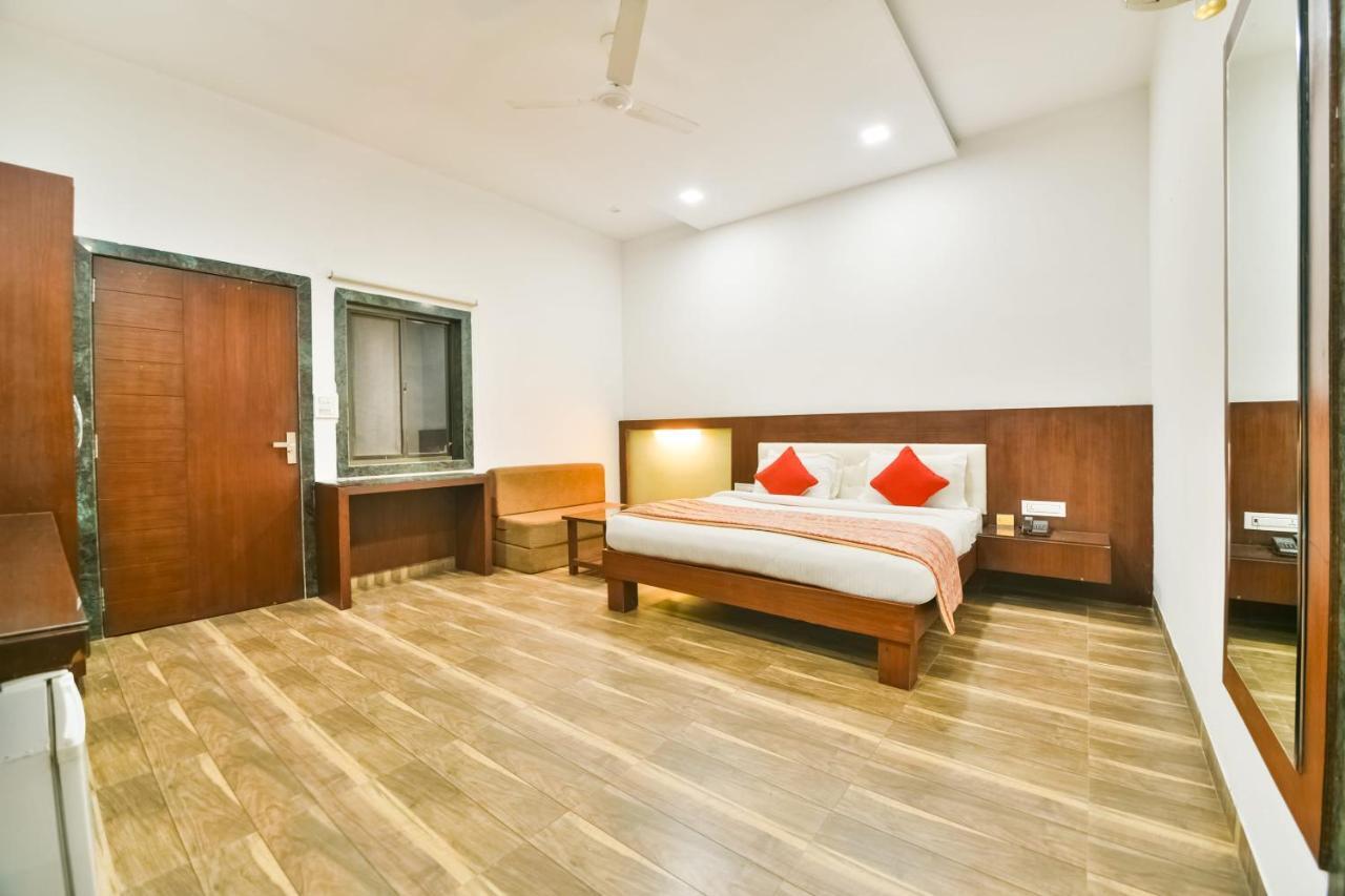 Palette - The Elegance Resort Chittorgarh Exterior foto