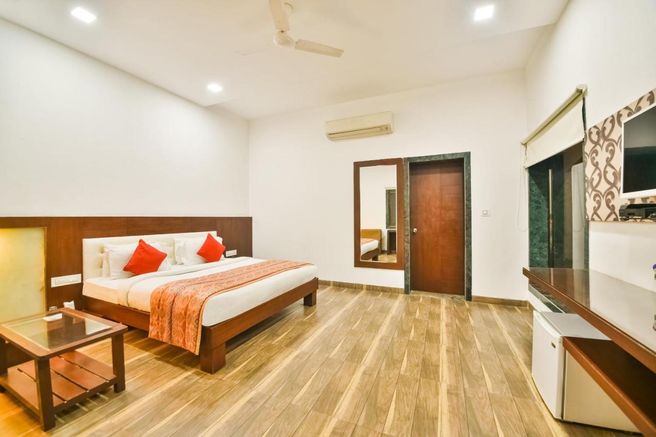 Palette - The Elegance Resort Chittorgarh Exterior foto